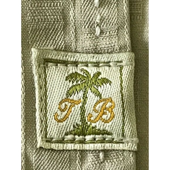 100% Silk Tommy Bahama Light Gray Greenish Striped Button-Up Shirt w Pocket M - Picture 5 of 7